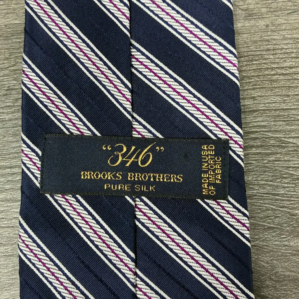 Brooks Brothers 346 Pure Silk Tie Made USA Navy Repp Stripe 3.25